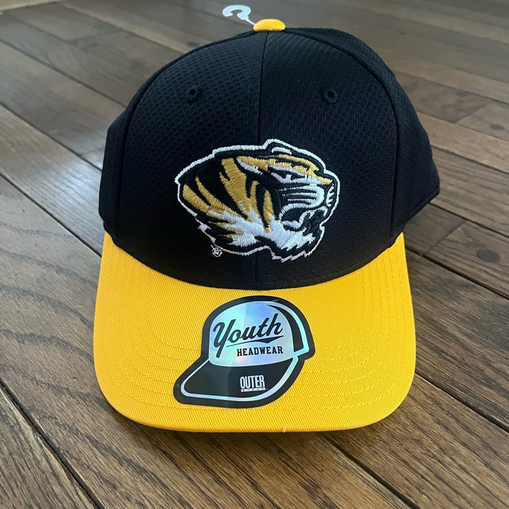 Youth Headwear Black and Yellow Tiger Cap